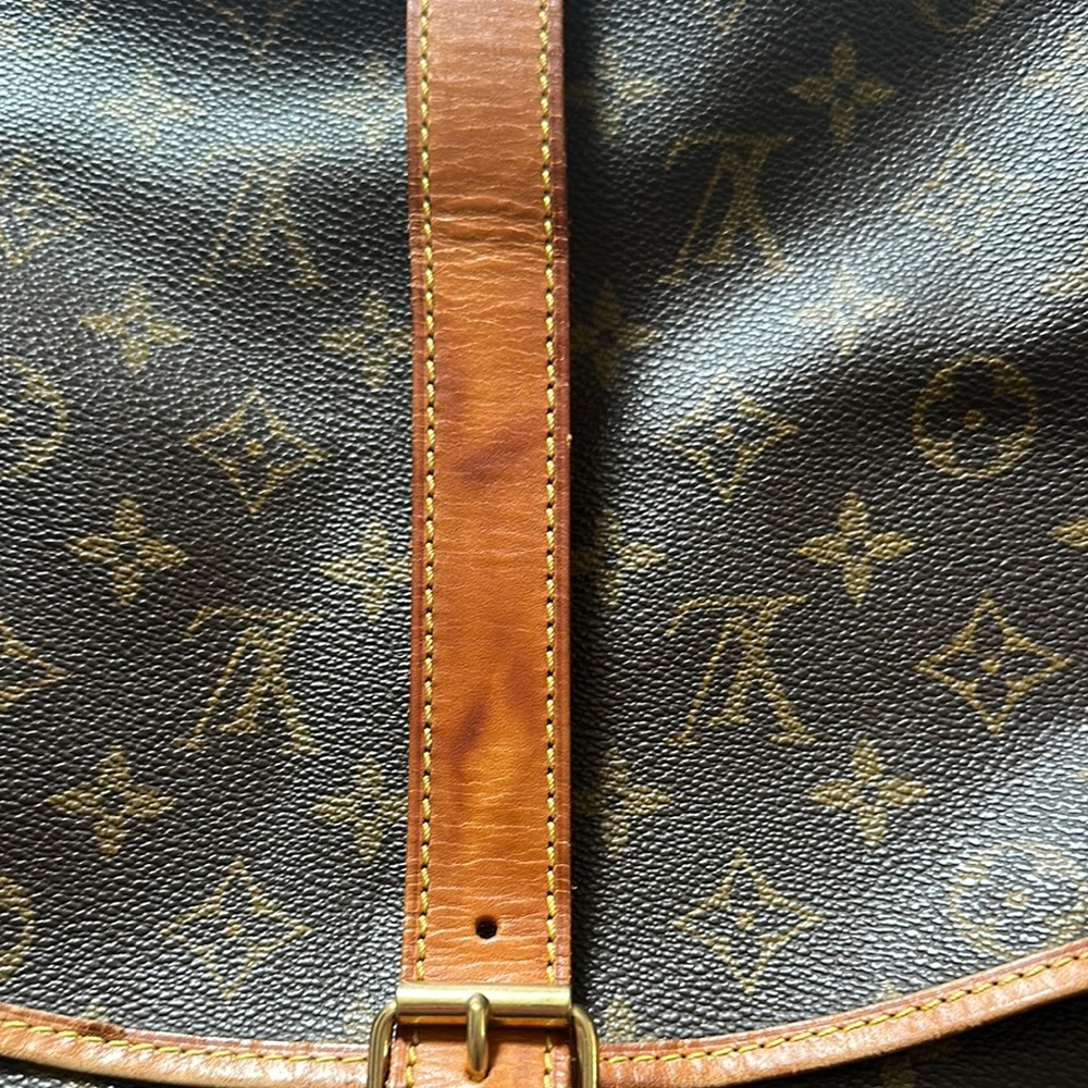 Louis Vuitton Brown Tan Monogram Messenger Bag - Picture 4 of 16